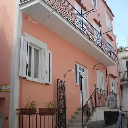 펜션 La Casa Rosa Di Giulia